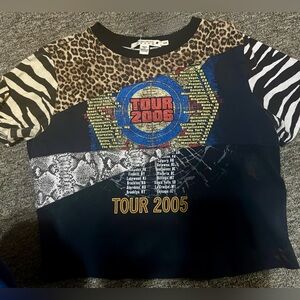 Alice + Olivia Graphic Tee Size M